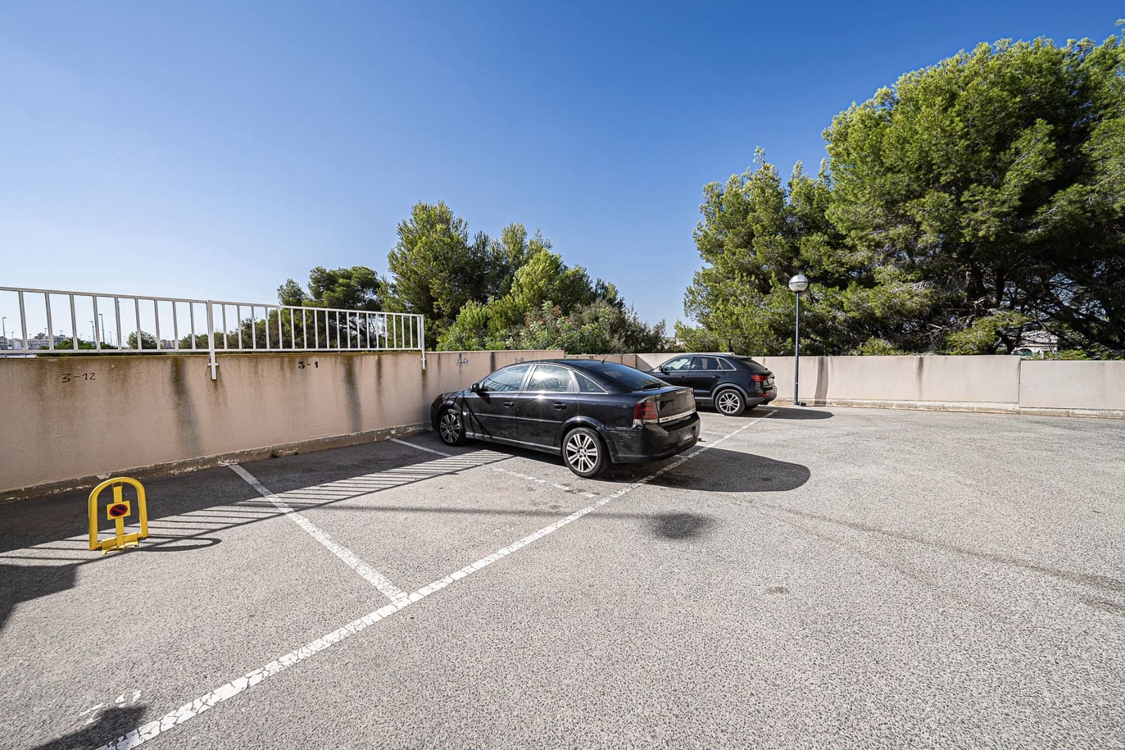 2 makuuhuone Omakotitalo myytävänä paikassa Orihuela Costa mukana uima-altaan - 219 000 € (Ref: 9793380)