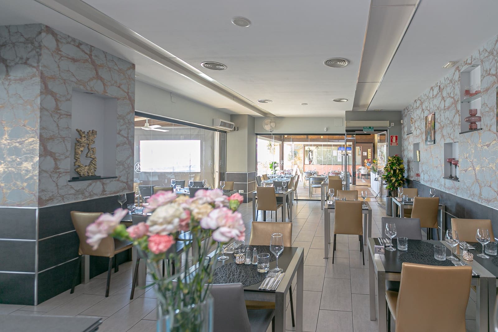 1 bedroom Commercial for sale in Villamartin - € 110,000 (Ref: 9793381)