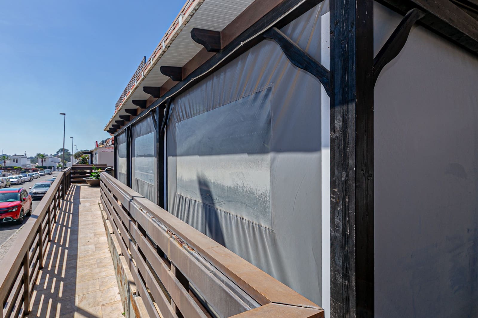 1 bedroom Commercial for sale in Villamartin - € 110,000 (Ref: 9793381)