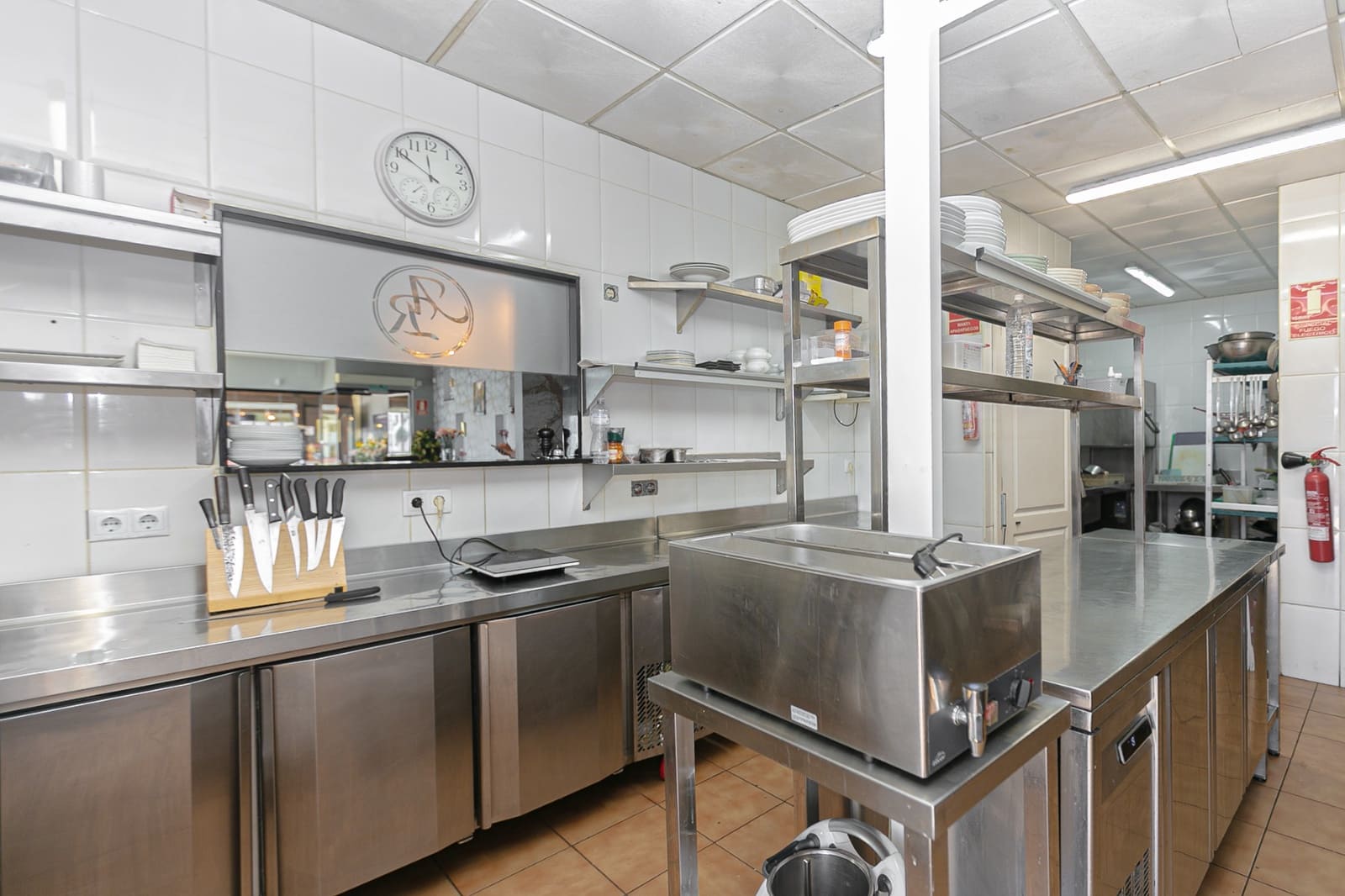 1 bedroom Commercial for sale in Villamartin - € 110,000 (Ref: 9793381)