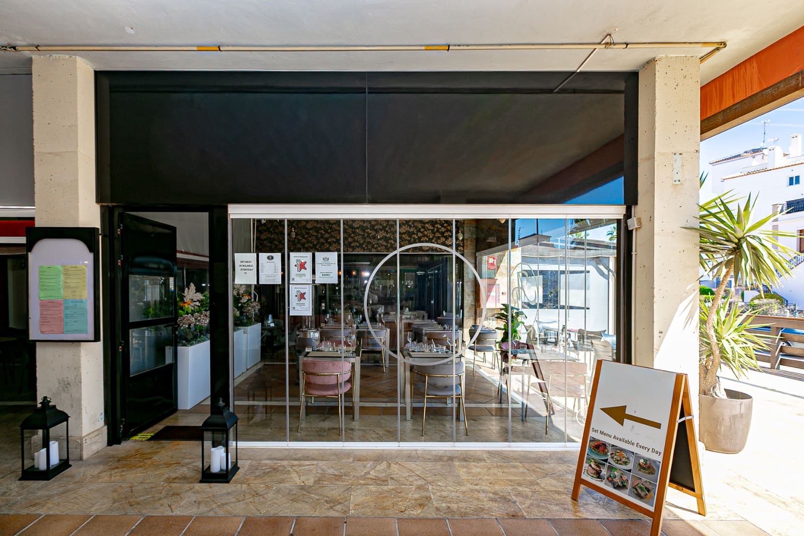 1 bedroom Commercial for sale in Villamartin - € 110,000 (Ref: 9793381)