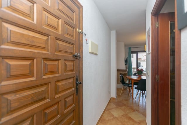 2 slaapkamer Appartement te koop in Cabo Roig, Orihuela met zwembad - € 205.000 (Ref: 9793505)