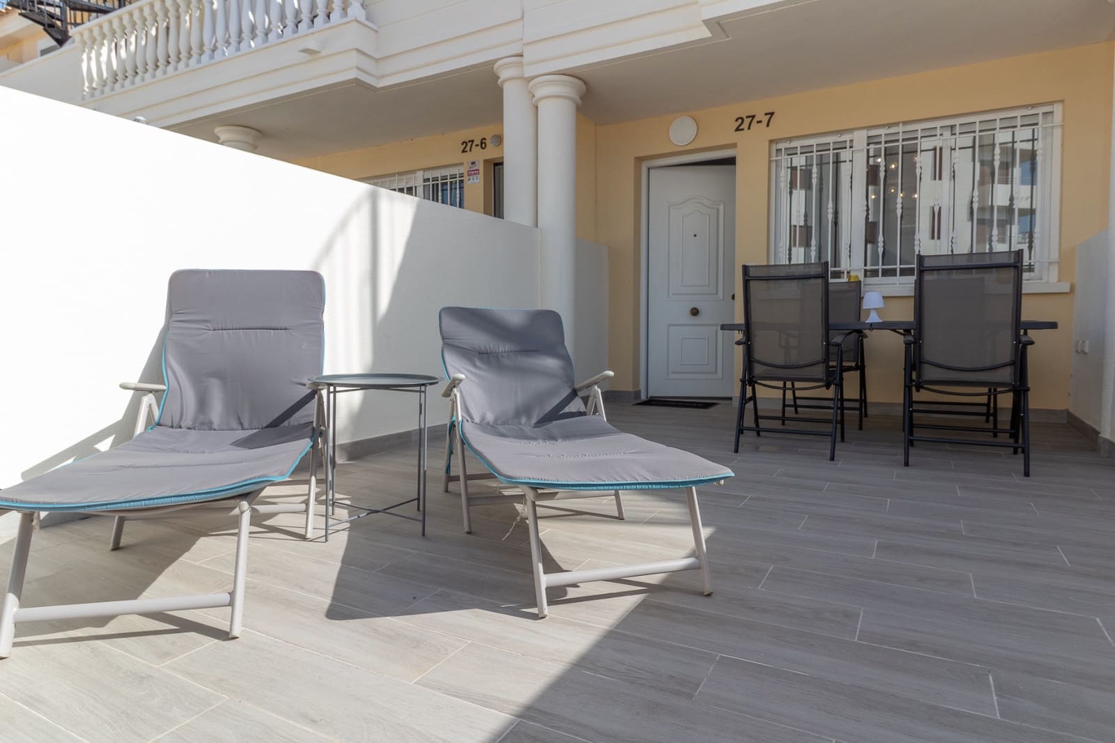 2 soveværelse Byhus til salg i Orihuela Costa med swimmingpool - € 219.000 (Ref: 9795103)