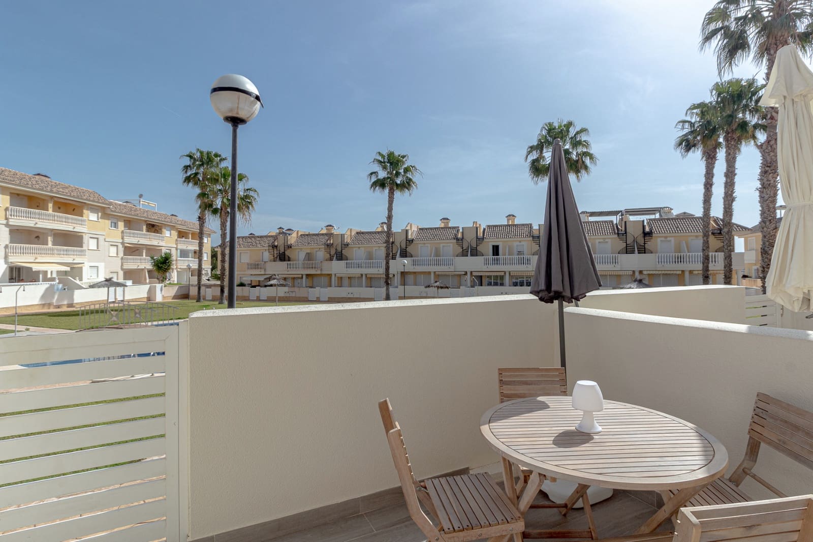 2 soveværelse Byhus til salg i Orihuela Costa med swimmingpool - € 219.000 (Ref: 9795103)