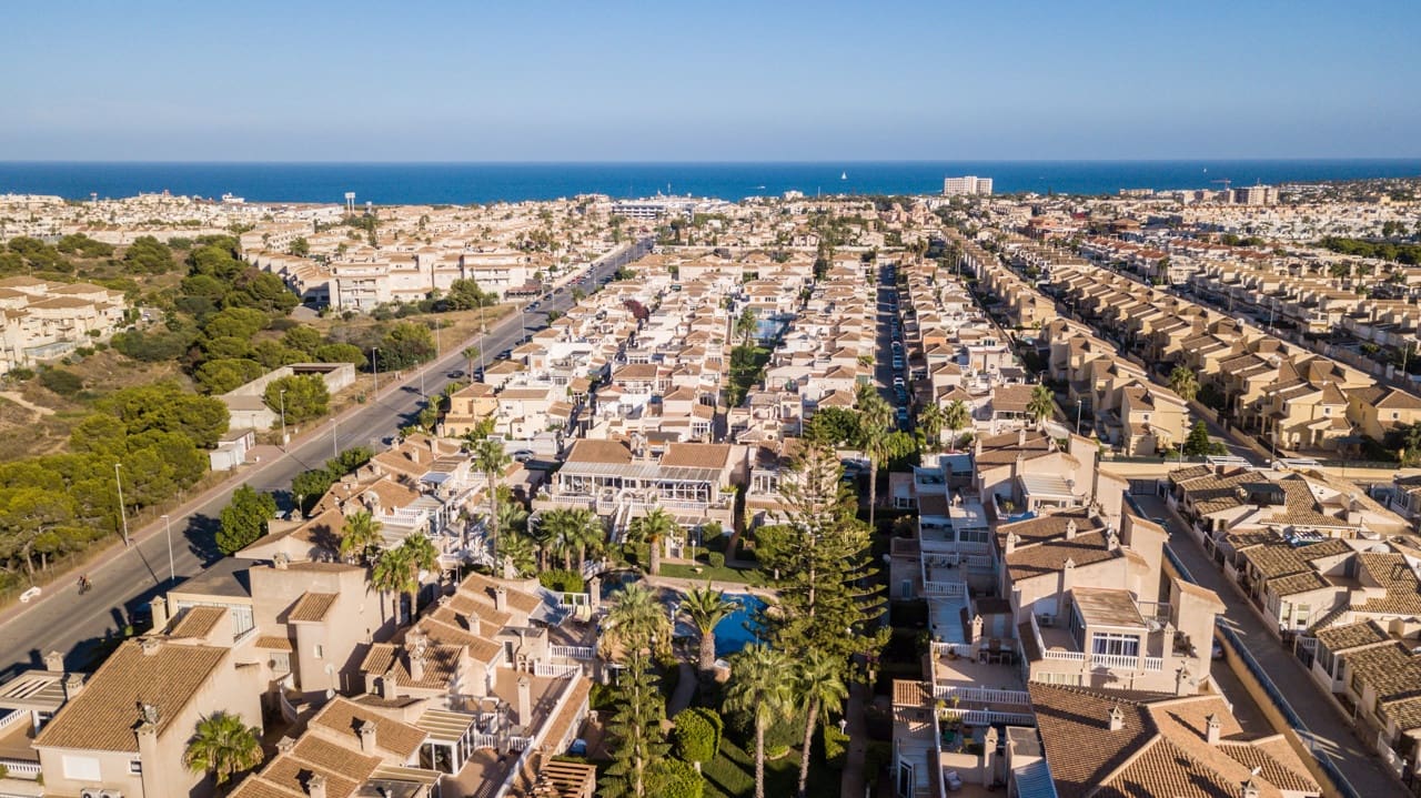 2 chambre Appartement à vendre à Playa Flamenca avec piscine - 199 000 € (Ref: 9798002)