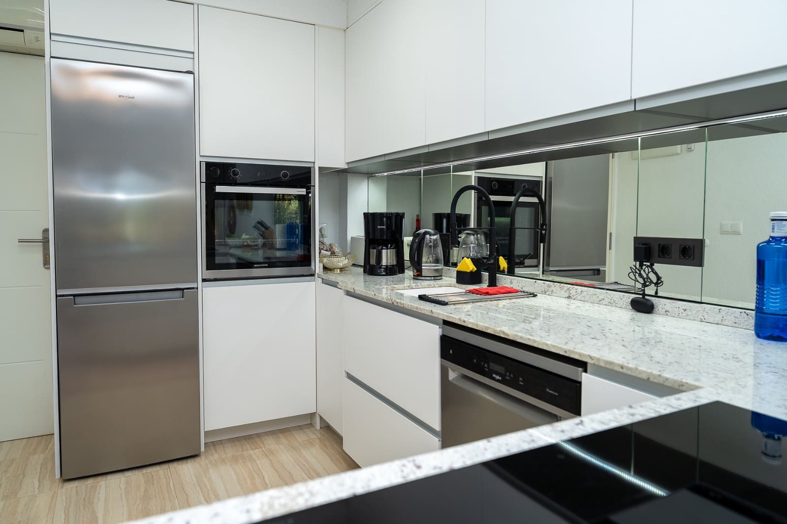 4 chambre Appartement à vendre à Playa Flamenca avec piscine - 425 000 € (Ref: 9798386)