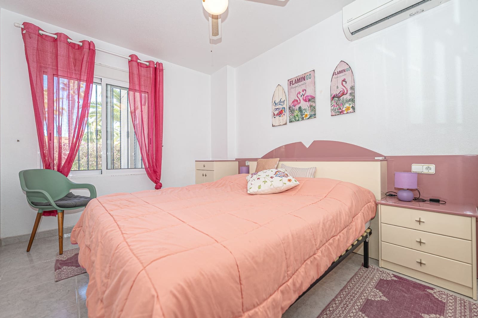 4 chambre Appartement à vendre à Playa Flamenca avec piscine - 425 000 € (Ref: 9798386)