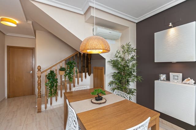 2 quarto Casa em Banda para venda em Lomas de Cabo Roig - Los Dolses, Orihuela com piscina - 219 000 € (Ref: 9814745)