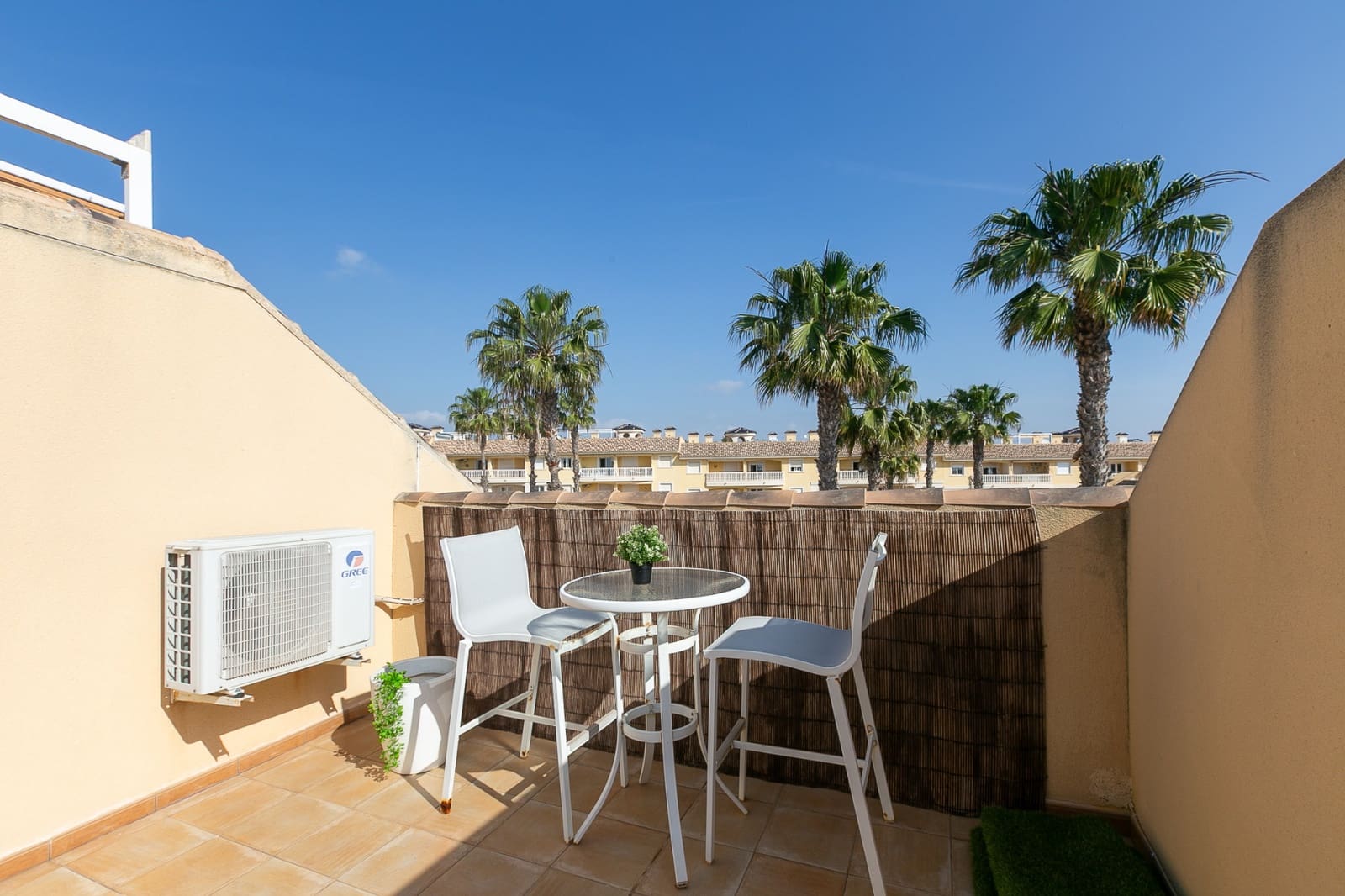 2 quarto Casa em Banda para venda em Orihuela Costa com piscina - 219 000 € (Ref: 9814745)
