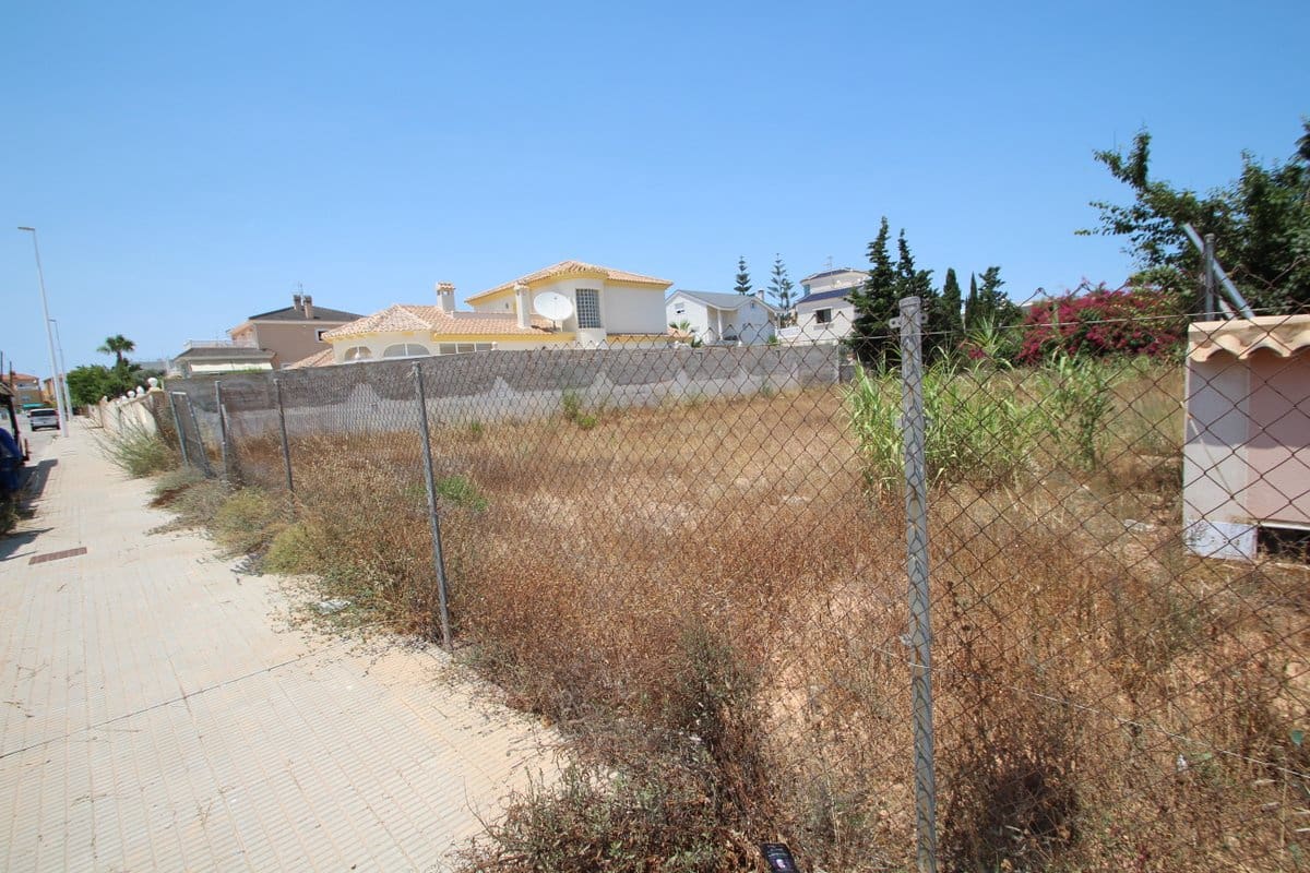 Teren niezagospodarowany na sprzedaż w La Zenia - 449 000 € (Ref: 9816412)