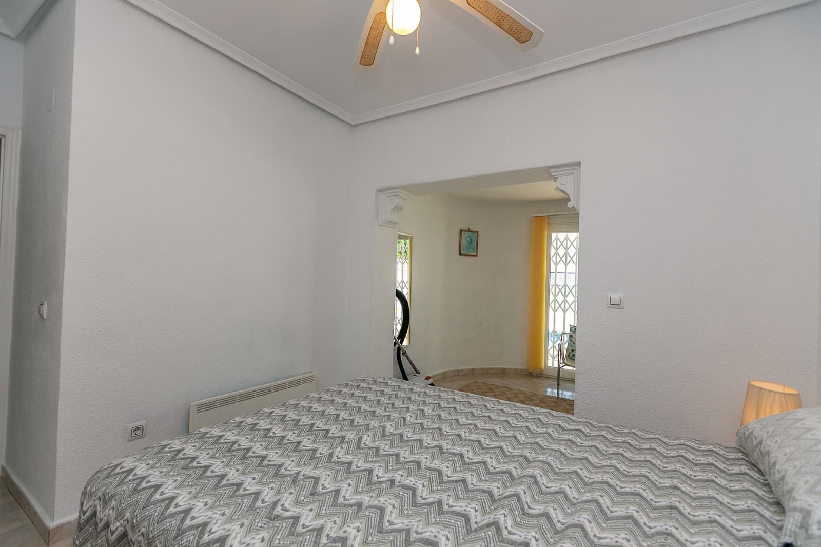2 chambre Villa/Maison à vendre à Villamartin avec piscine - 320 000 € (Ref: 9819346)