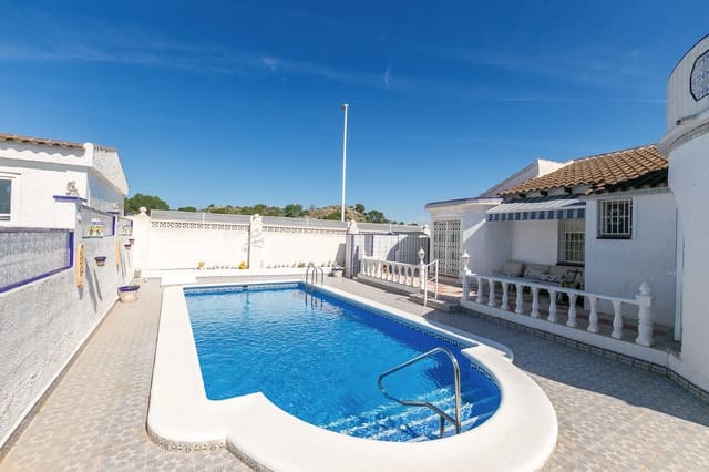 2 sovrum Villa till salu i Villamartin, Orihuela med pool - 320 000 € (Ref: 9819346)