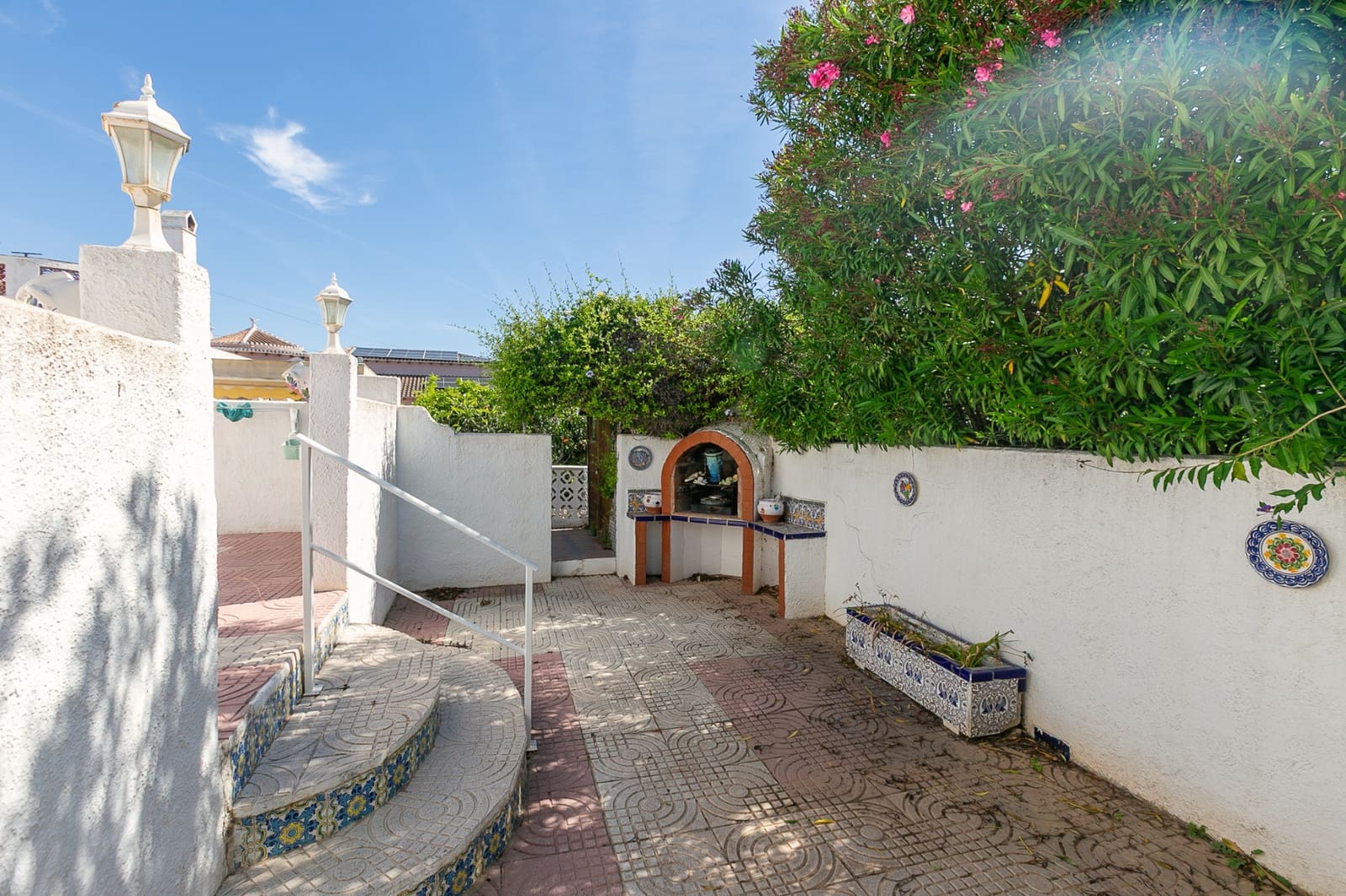 2 chambre Villa/Maison à vendre à Villamartin avec piscine - 320 000 € (Ref: 9819346)