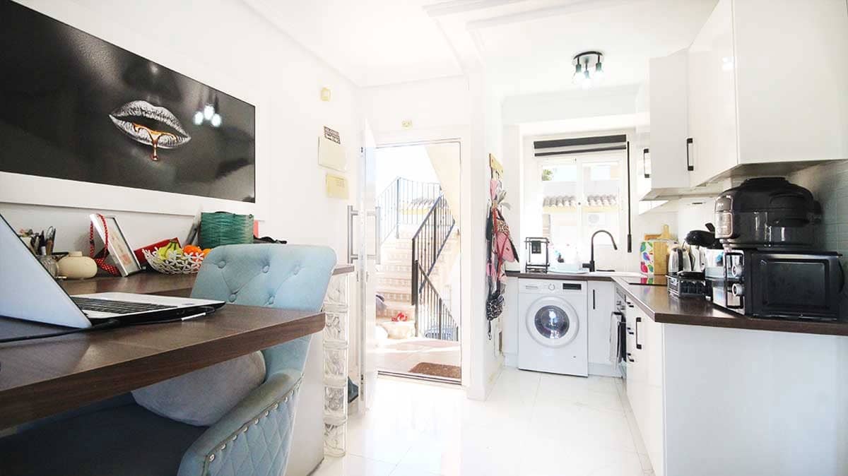 2 camera da letto Attico in vendita in Villamartin con piscina - 159.950 € (Rif: 9820887)