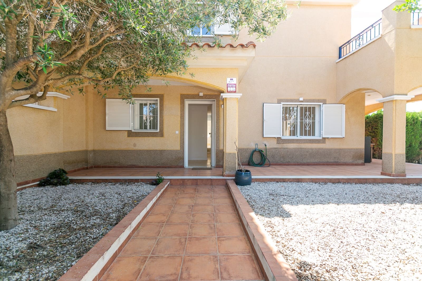 2 soveværelse Rækkehus til salg i Pilar de la Horadada med swimmingpool - € 329.000 (Ref: 9821517)