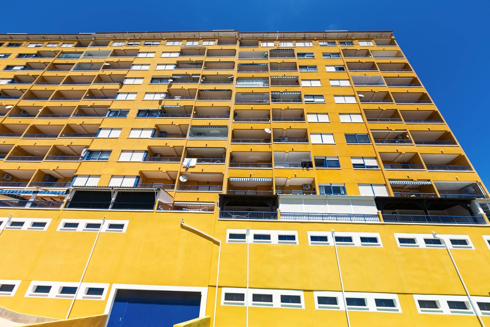 2 bedroom Apartment for sale in Dehesa de Campoamor with pool - € 220,000 (Ref: 9829603)