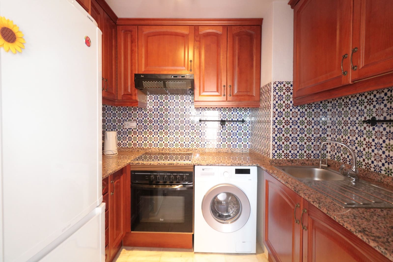 2 soverom Leilighet til salgs i Torrevieja med svømmebasseng - € 265 000 (Ref: 9829877)