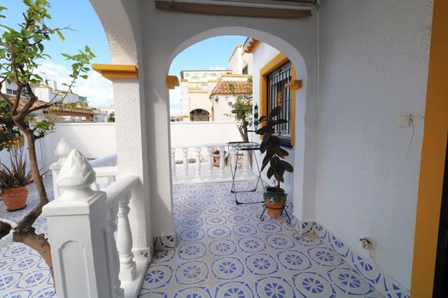 3 soveværelse Rækkehus til salg i El Chaparral - La Siesta - La Torreta, Torrevieja med swimmingpool - € 228.000 (Ref: 9829878)