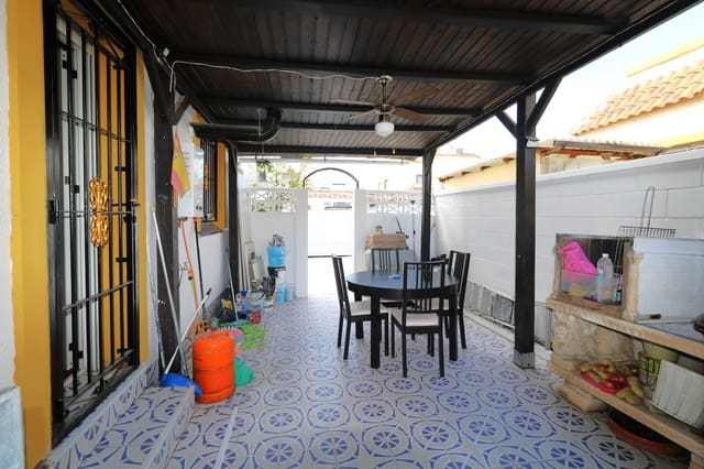 3 soveværelse Rækkehus til salg i El Chaparral - La Siesta - La Torreta, Torrevieja med swimmingpool - € 228.000 (Ref: 9829878)