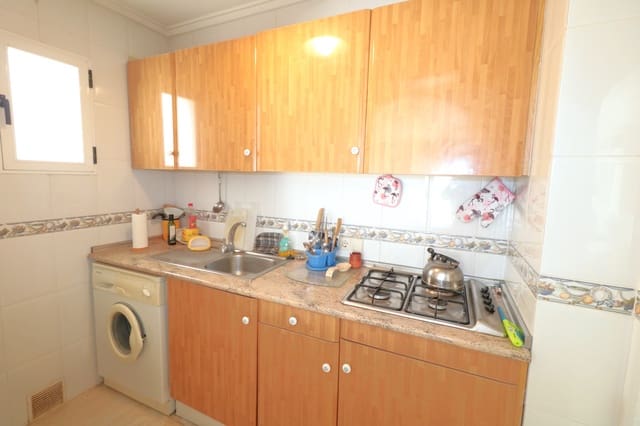 2 slaapkamer Appartement te koop in Avenida Habaneras - Curva de Palangre, Torrevieja met zwembad - € 136.300 (Ref: 9830137)
