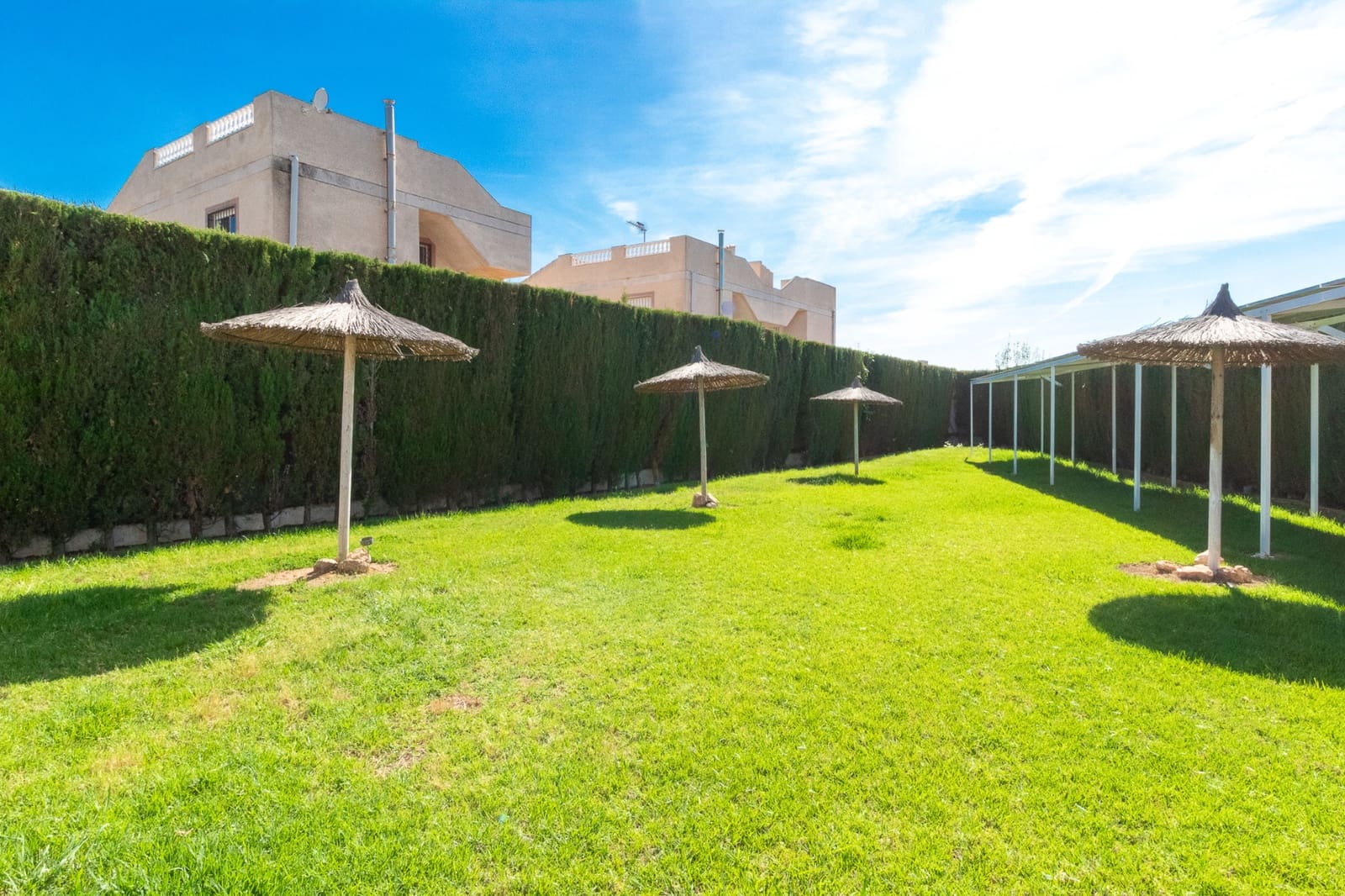 3 bedroom Bungalow for sale in San Luis with pool - € 125,000 (Ref: 9832768)