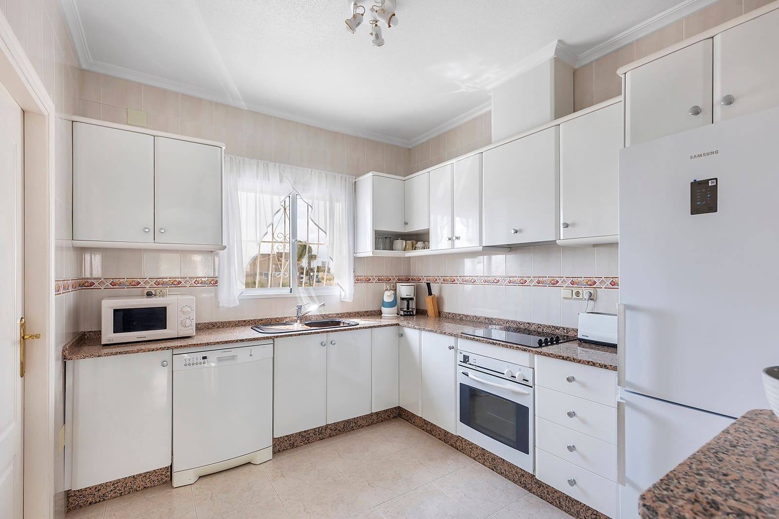 3 soveværelse Villa til salg i La Marina med swimmingpool - € 490.000 (Ref: 9834093)