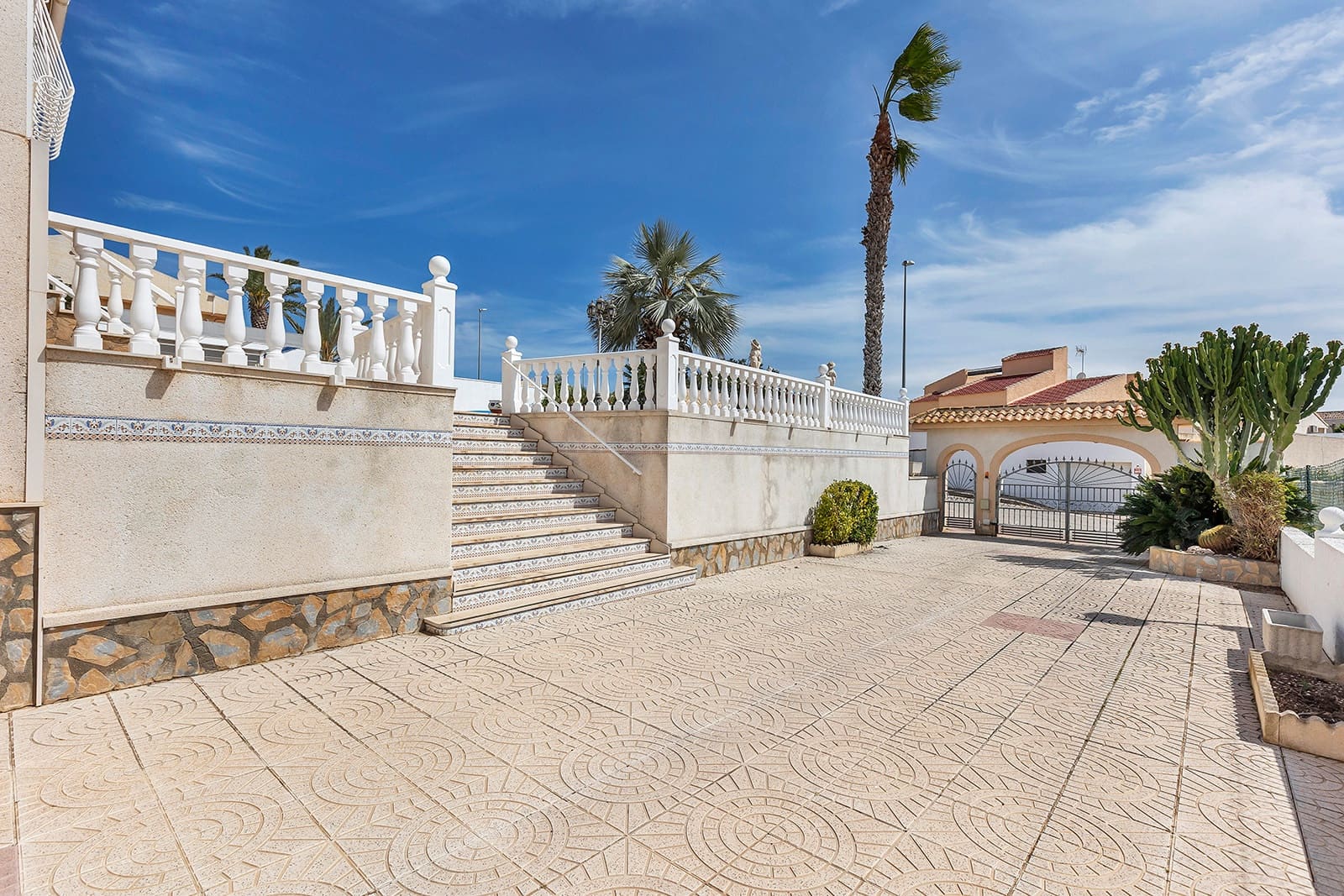 3 soveværelse Villa til salg i La Marina med swimmingpool - € 490.000 (Ref: 9834093)