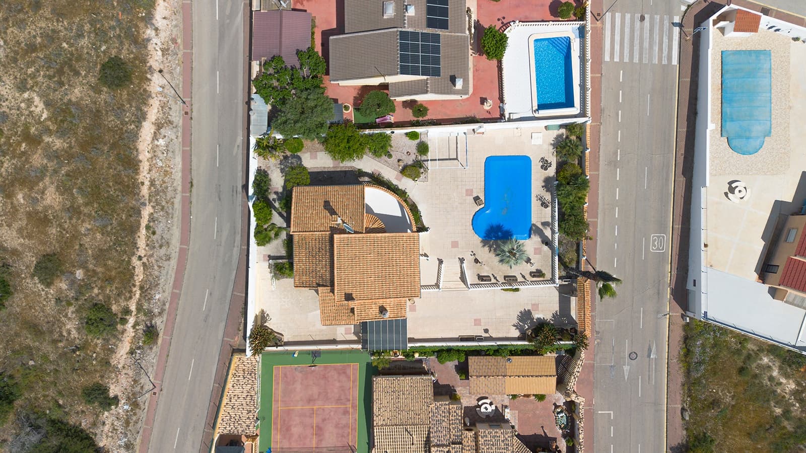 3 soveværelse Villa til salg i La Marina med swimmingpool - € 490.000 (Ref: 9834093)
