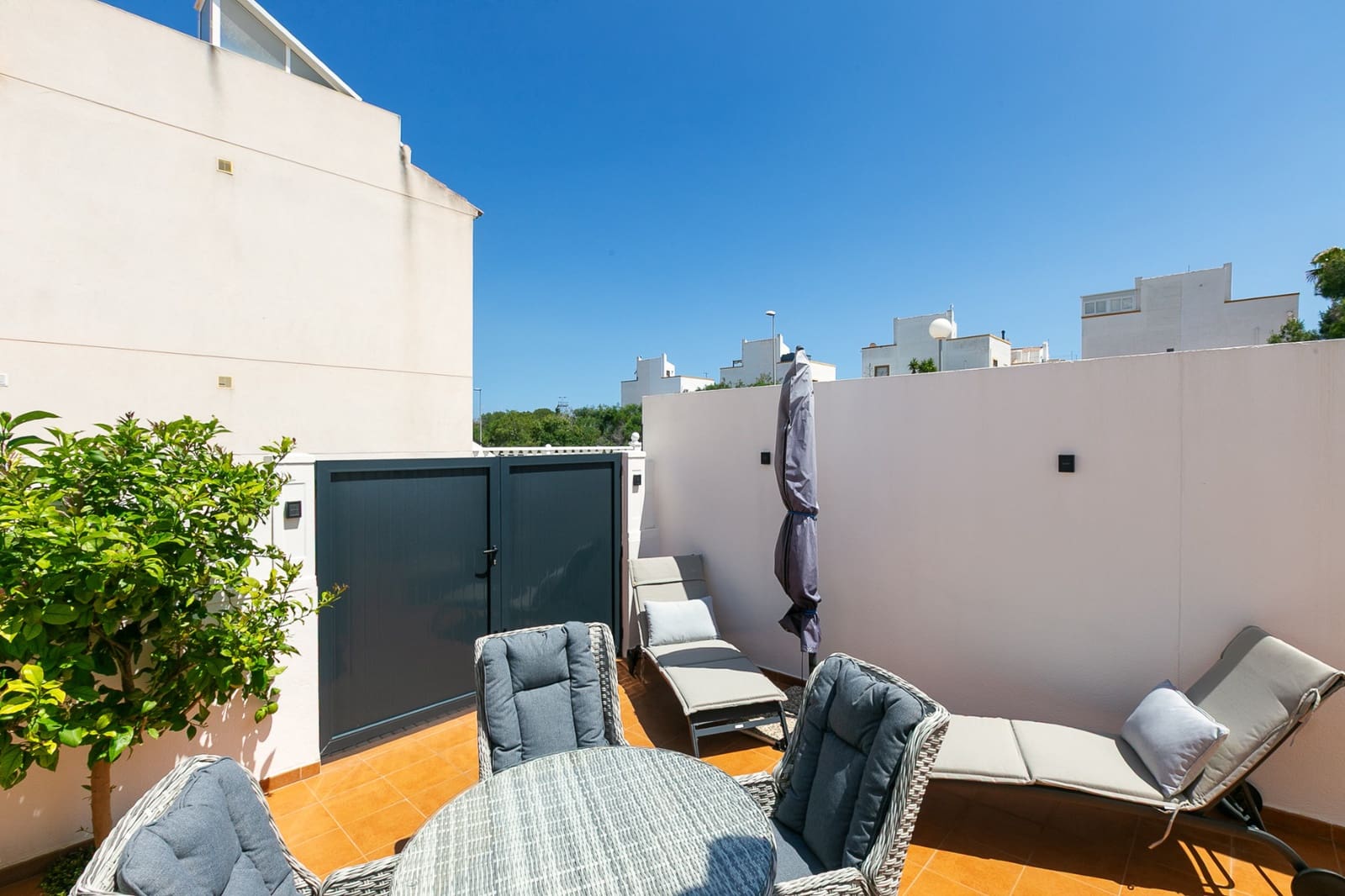 3 soveværelse Rækkehus til salg i Los Altos med swimmingpool - € 259.000 (Ref: 9834582)