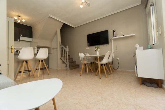 3 slaapkamer Huis te koop in Playa Flamenca, Orihuela met zwembad - € 195.000 (Ref: 9834583)