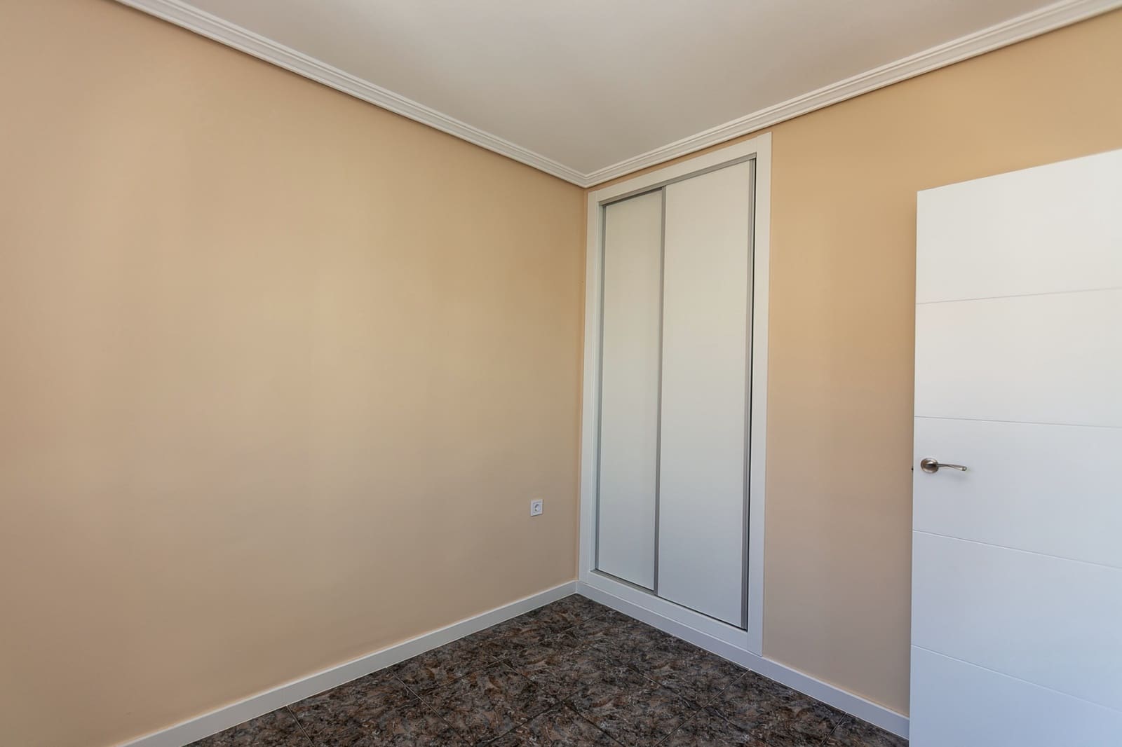 2 makuuhuone Huoneisto myytävänä paikassa Orihuela Costa mukana uima-altaan - 179 000 € (Ref: 9834686)
