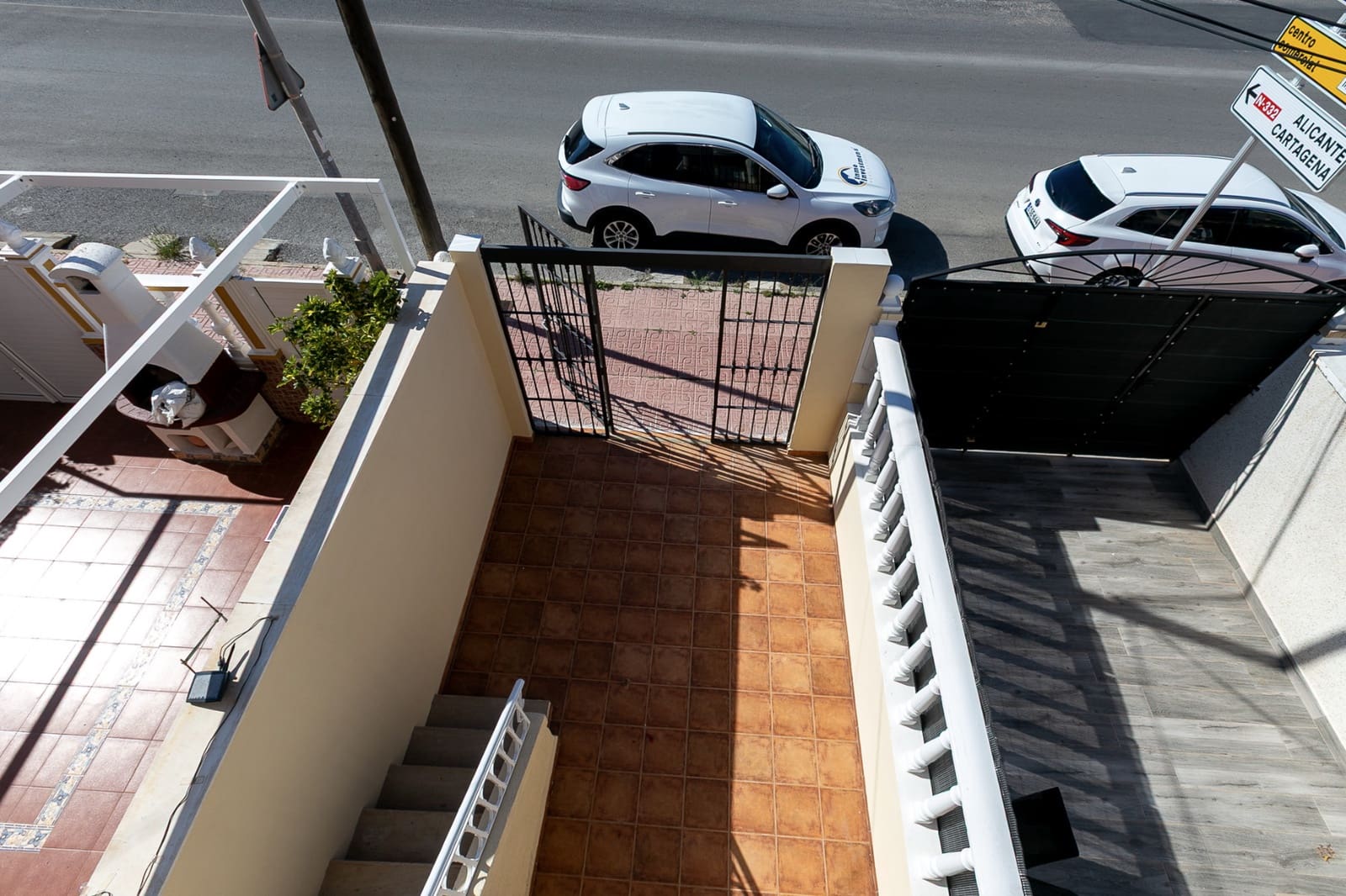 2 makuuhuone Huoneisto myytävänä paikassa Orihuela Costa mukana uima-altaan - 179 000 € (Ref: 9834686)