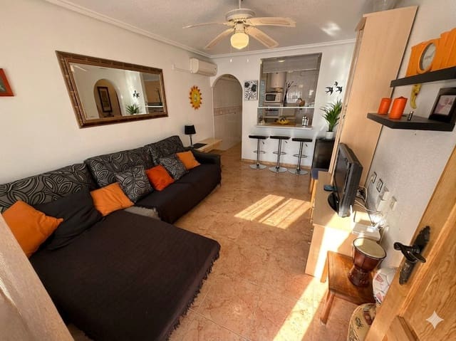2 soveværelse Bungalow til salg i El Chaparral - La Siesta - La Torreta, Torrevieja med swimmingpool - € 136.000 (Ref: 9841441)