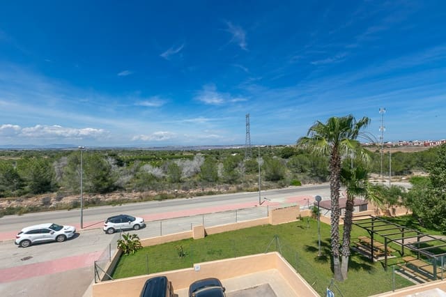 3 chambre Villa/Maison à vendre à Villamartin, Orihuela avec piscine - 369 000 € (Ref: 9848148)