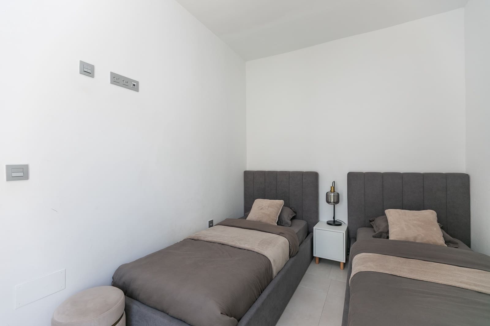 3 bedroom Villa for sale in Villamartin with pool - € 369,000 (Ref: 9848148)