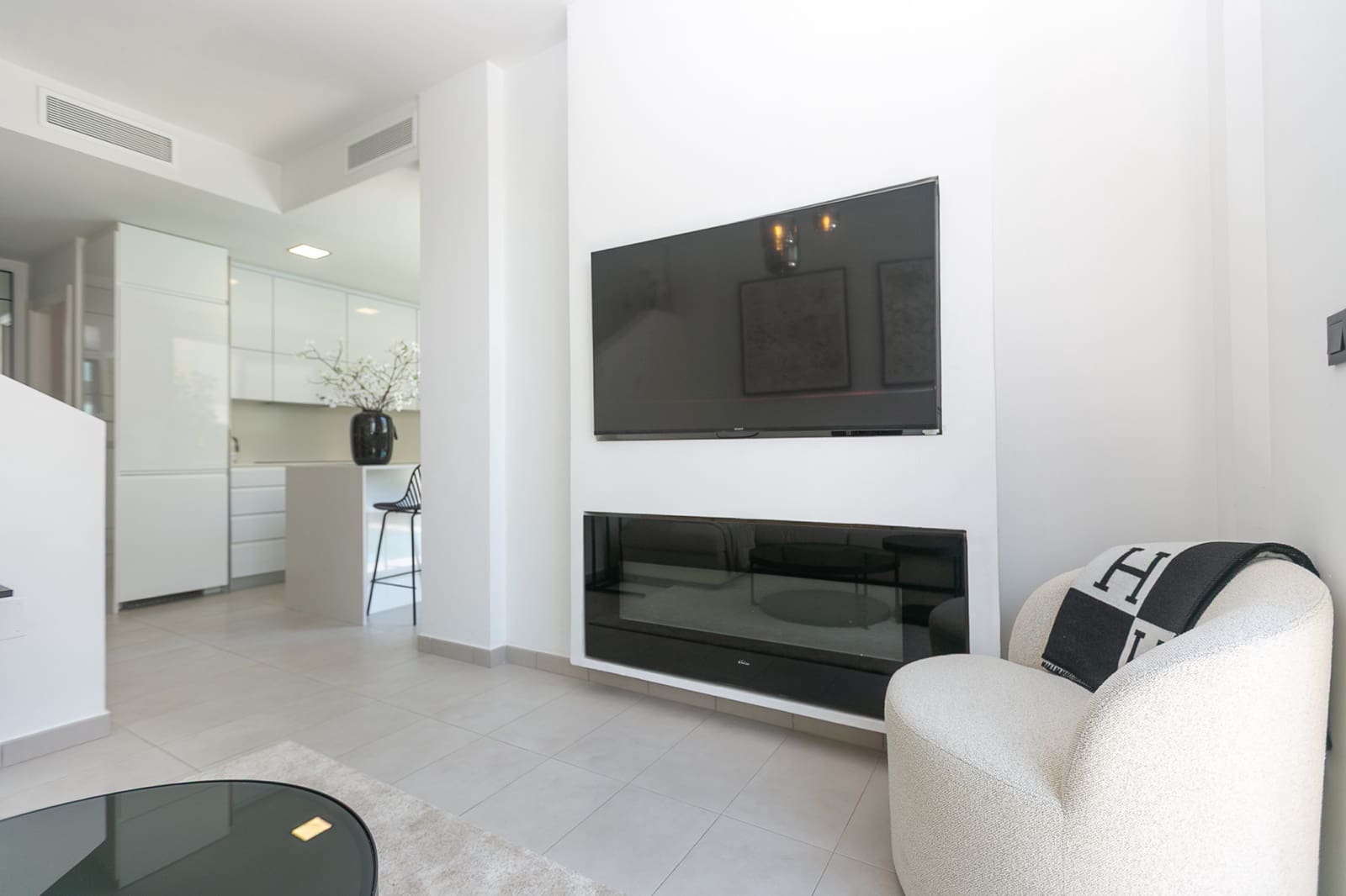 3 bedroom Villa for sale in Villamartin with pool - € 369,000 (Ref: 9848148)