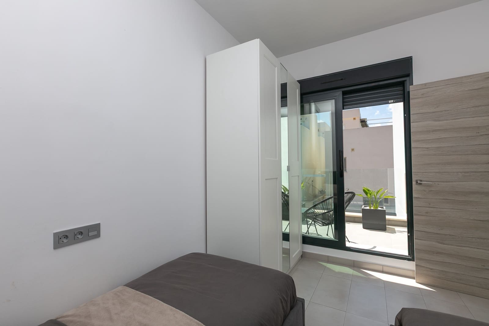 3 bedroom Villa for sale in Villamartin with pool - € 369,000 (Ref: 9848148)
