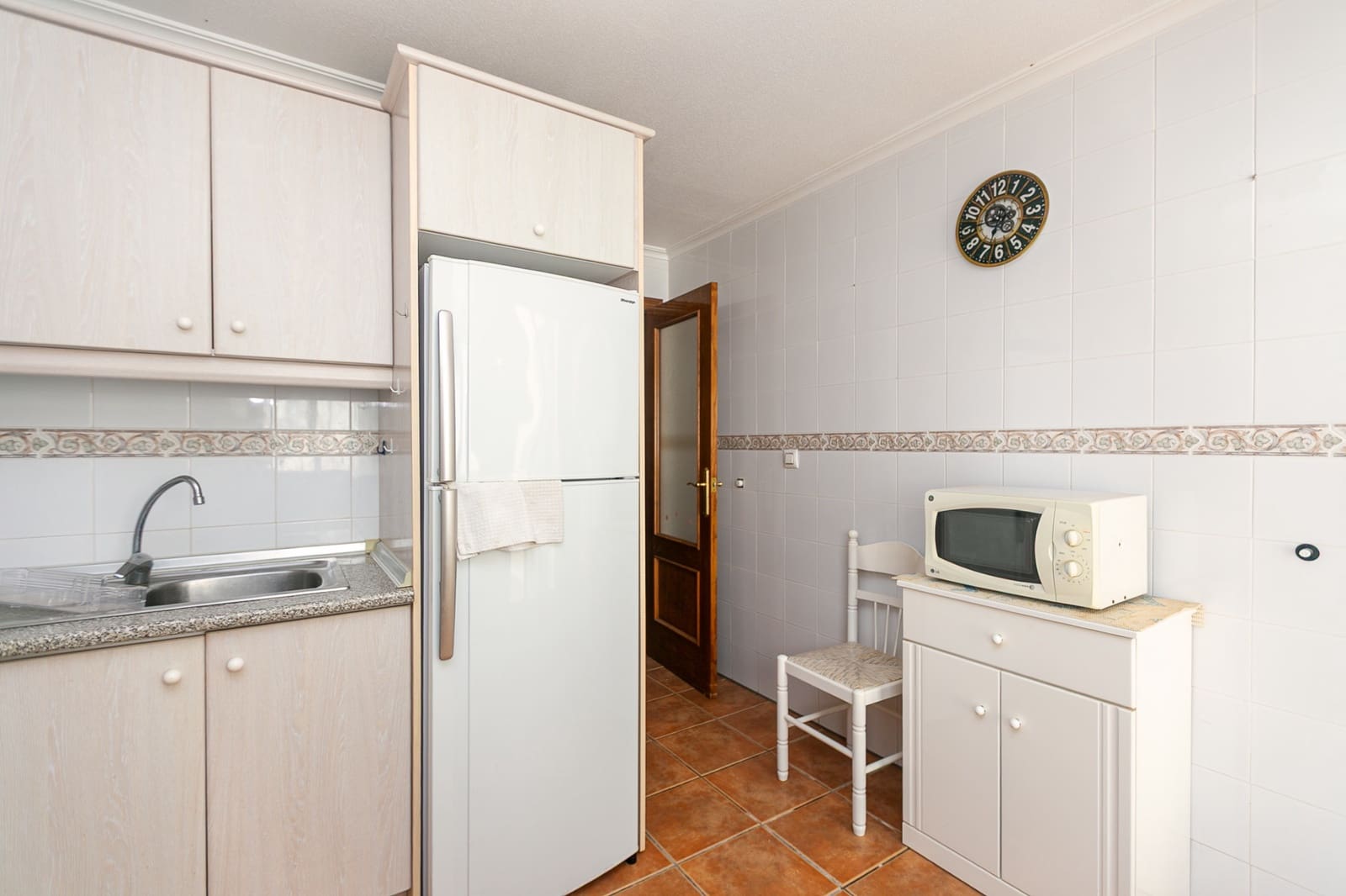 2 makuuhuone Omakotitalo myytävänä paikassa La Zenia mukana uima-altaan - 235 000 € (Ref: 9848149)