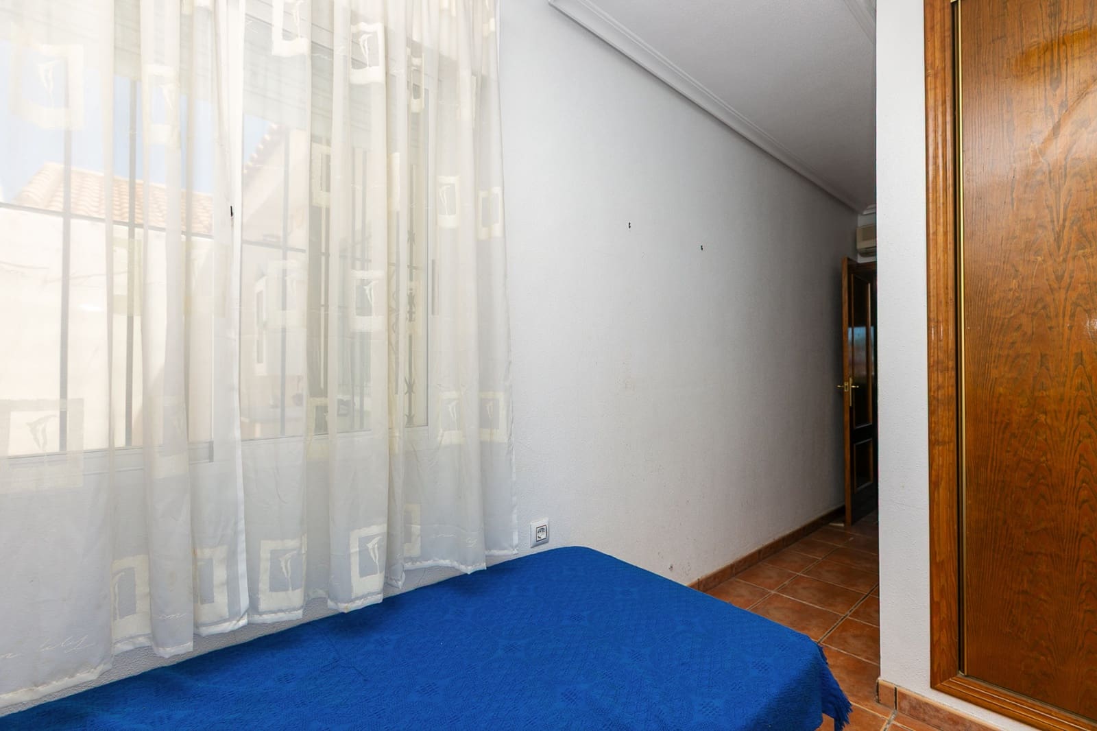 2 makuuhuone Omakotitalo myytävänä paikassa La Zenia mukana uima-altaan - 235 000 € (Ref: 9848149)
