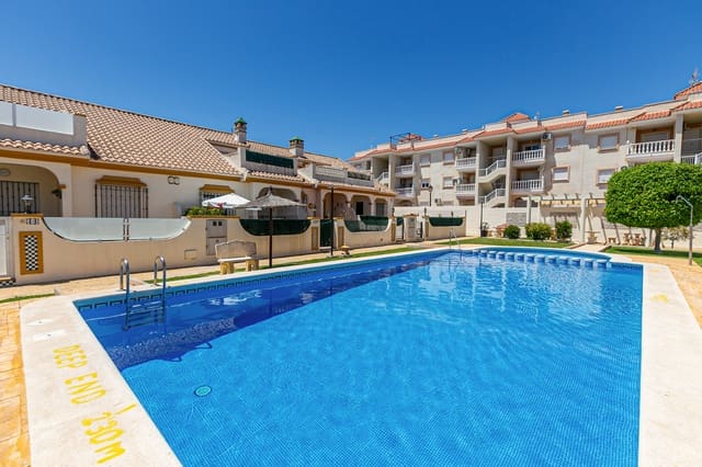 2 makuuhuone Omakotitalo myytävänä paikassa La Zenia, Orihuela mukana uima-altaan - 235 000 € (Ref: 9848149)