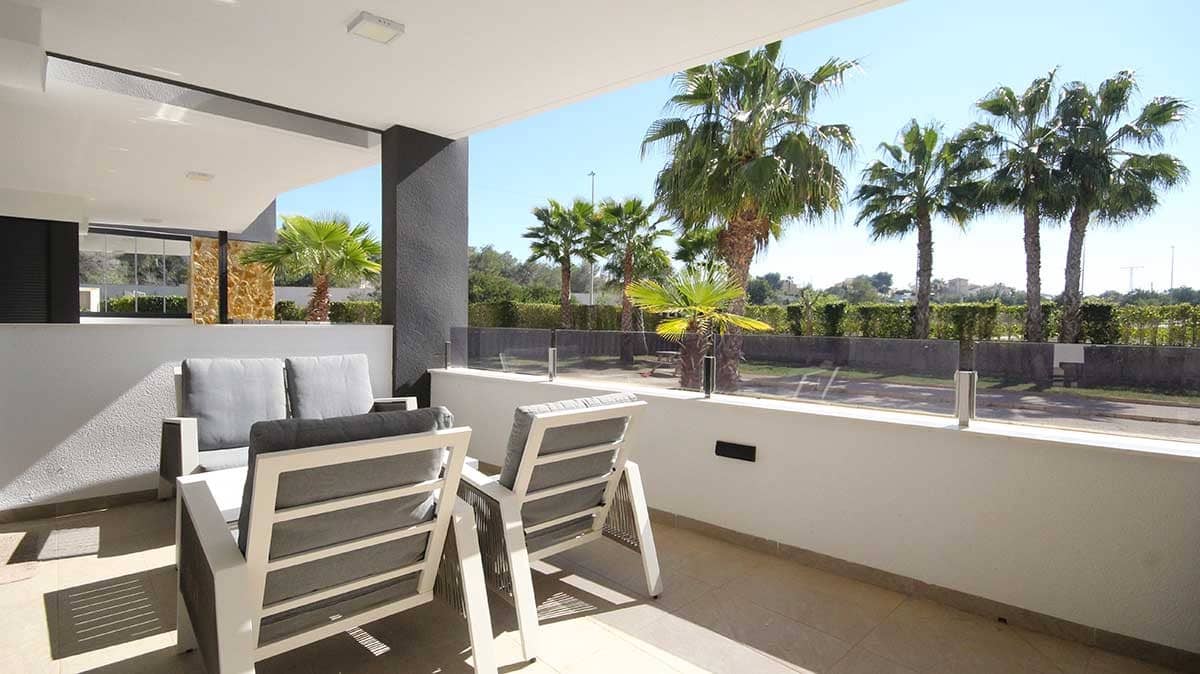 2 soverom Leilighet til salgs i Los Altos med svømmebasseng - € 269 950 (Ref: 9860841)