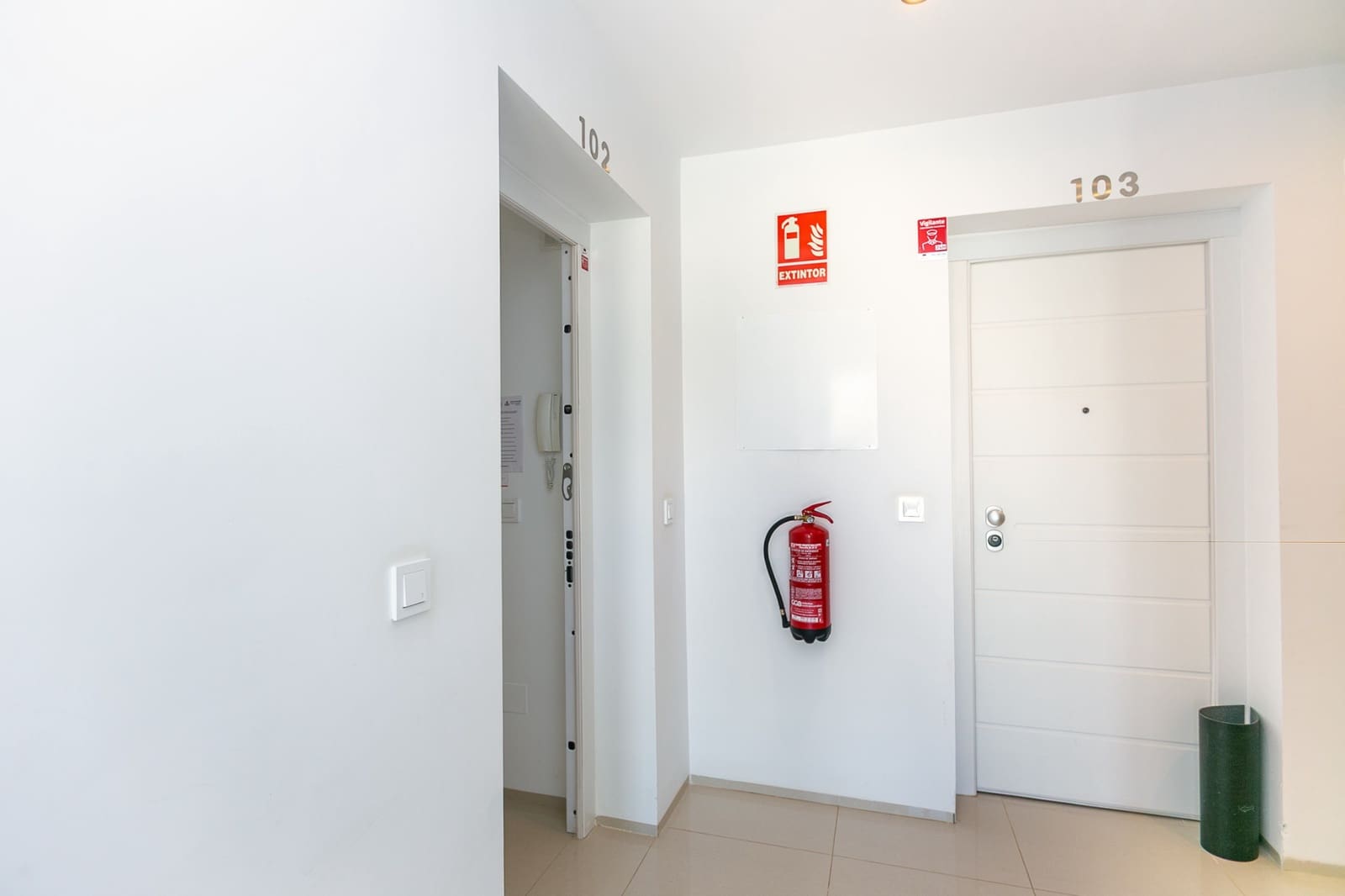 2 bedroom Apartment for sale in Dona Pepa with pool - € 275,000 (Ref: 9861028)