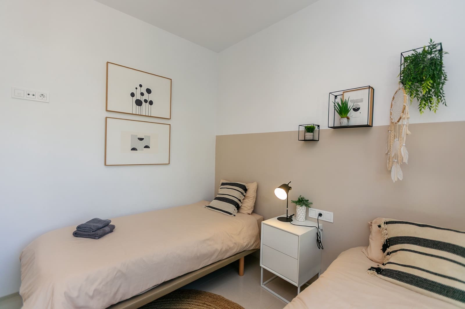 2 bedroom Apartment for sale in Dona Pepa with pool - € 275,000 (Ref: 9861028)
