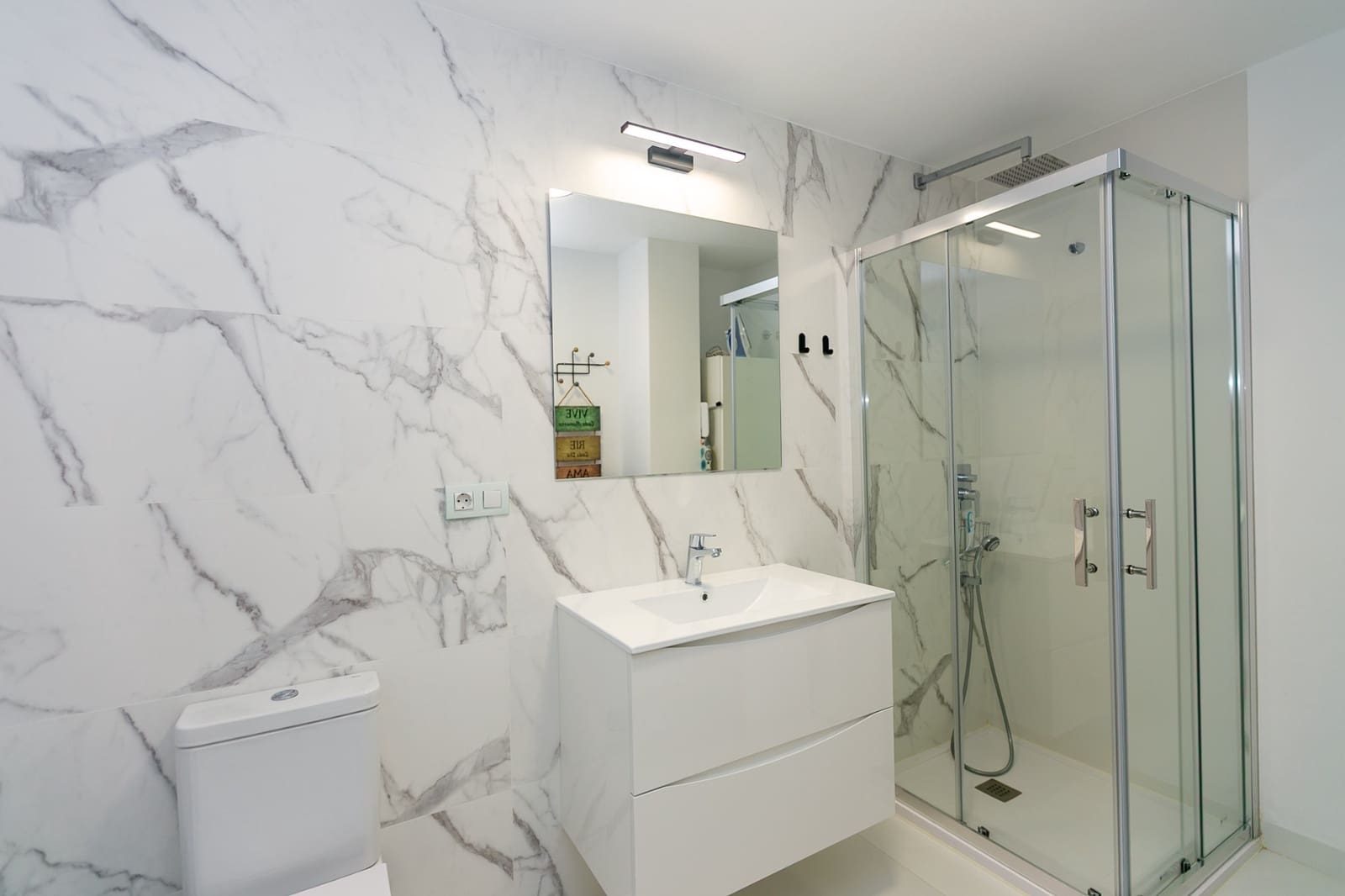 Apartamento de 2 habitaciones en San Miguel de Salinas en venta con piscina - 178.000 € (Ref: 9863571)