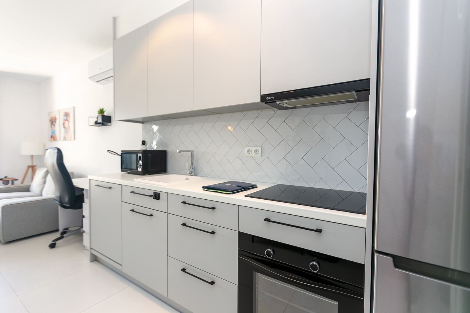Apartamento de 2 habitaciones en San Miguel de Salinas en venta con piscina - 178.000 € (Ref: 9863571)