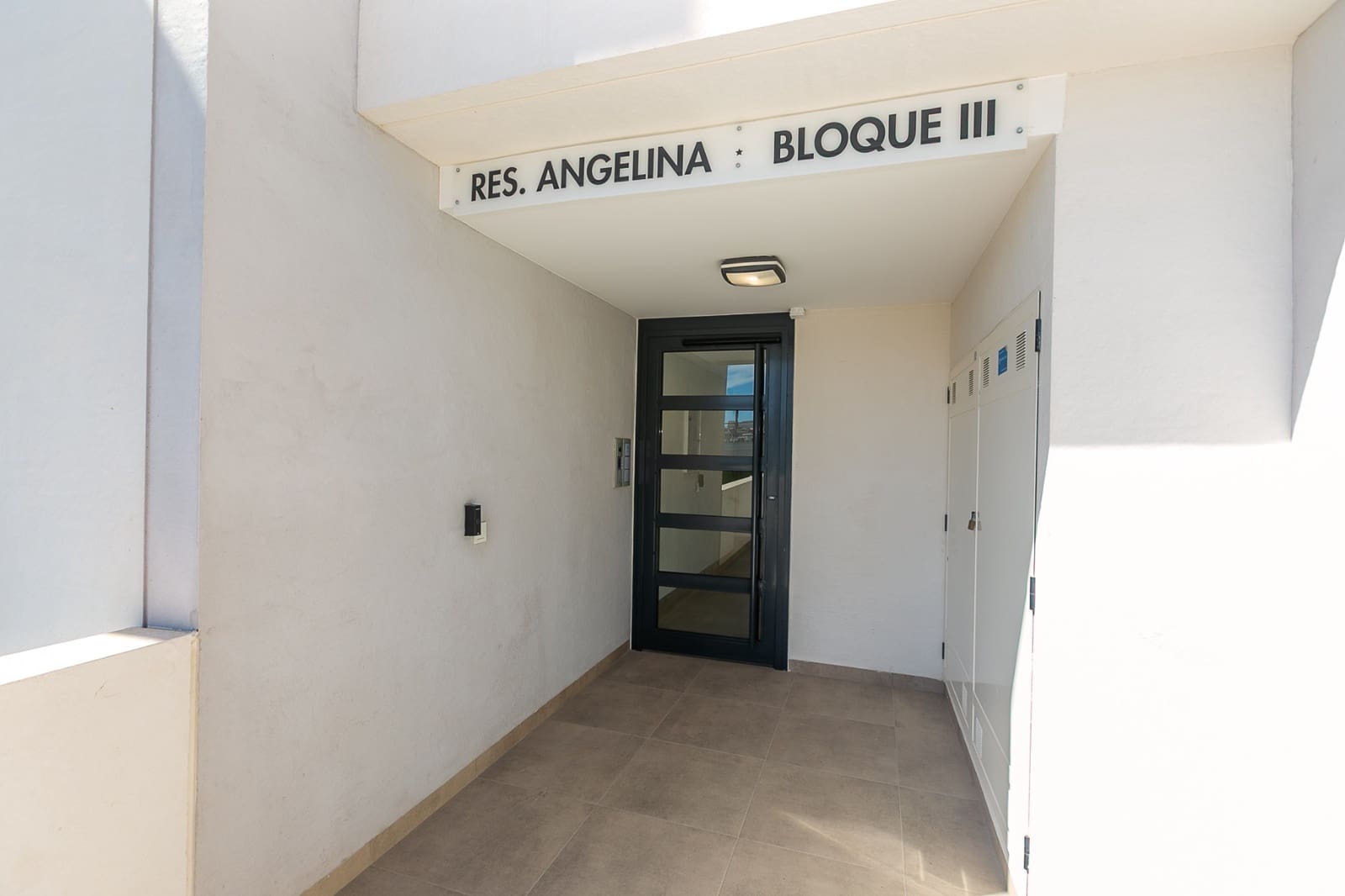 Apartamento de 2 habitaciones en San Miguel de Salinas en venta con piscina - 178.000 € (Ref: 9863571)
