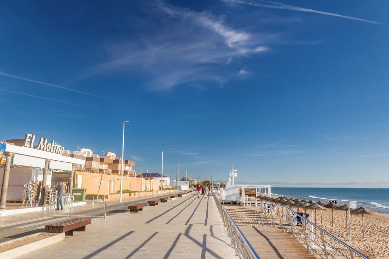 1 soverom Penthouse til salgs i La Mata med svømmebasseng - € 142 000 (Ref: 9865955)