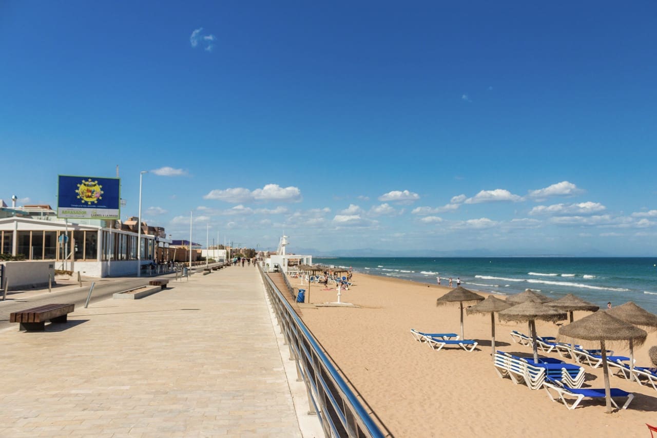 1 soverom Penthouse til salgs i La Mata med svømmebasseng - € 142 000 (Ref: 9865955)