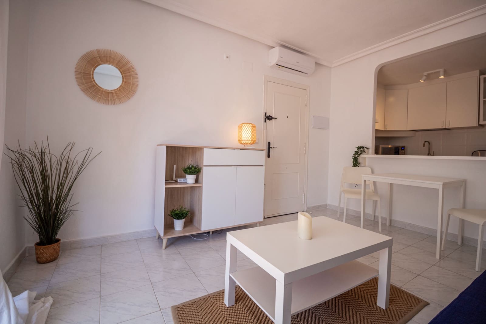 1 soverom Penthouse til salgs i La Mata med svømmebasseng - € 142 000 (Ref: 9865955)
