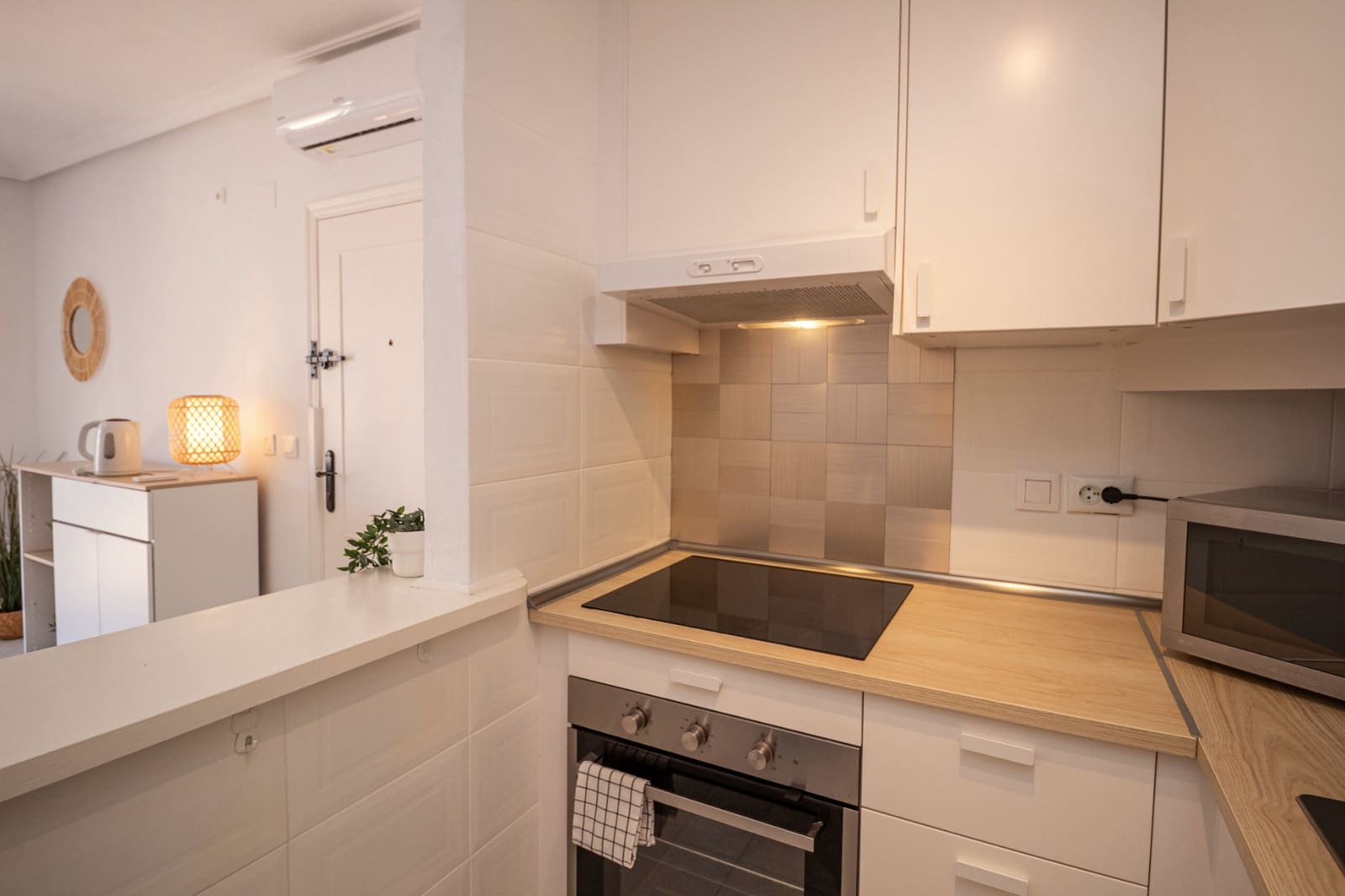1 soverom Penthouse til salgs i La Mata med svømmebasseng - € 142 000 (Ref: 9865955)